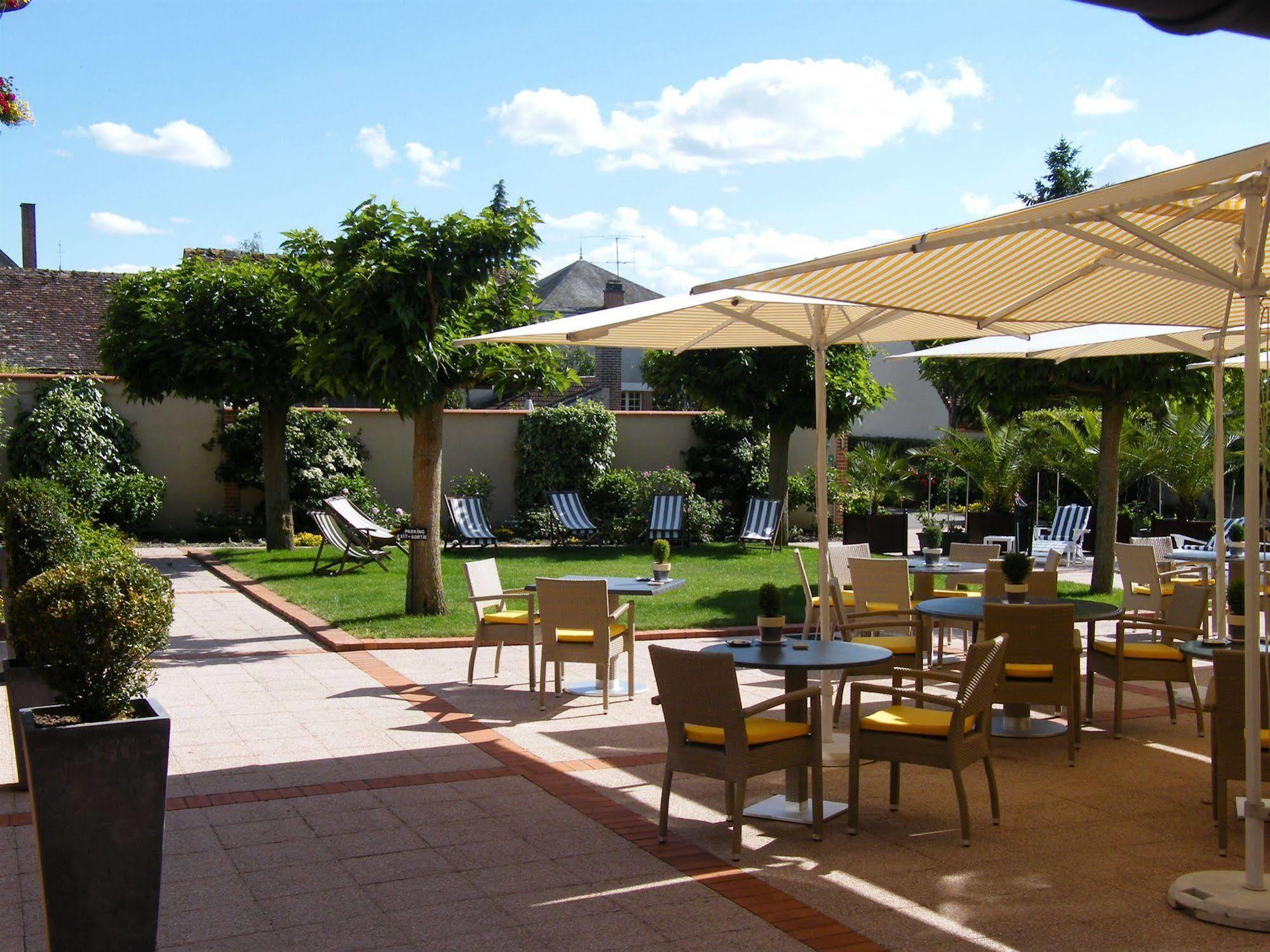 Auberge Du Cheval Blanc - Teritoria Selles-Saint-Denis Exterior foto